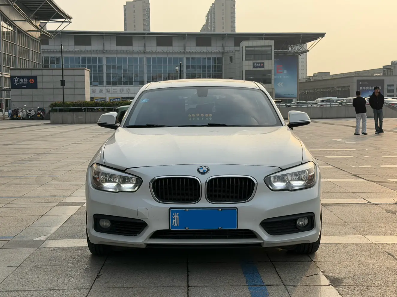 BMW 1 Series  из Китая