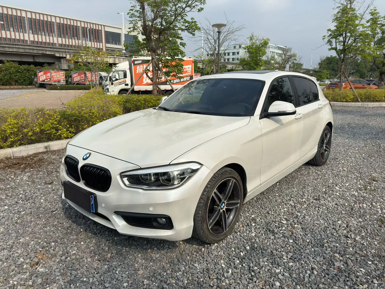 BMW 1 Series  из Китая