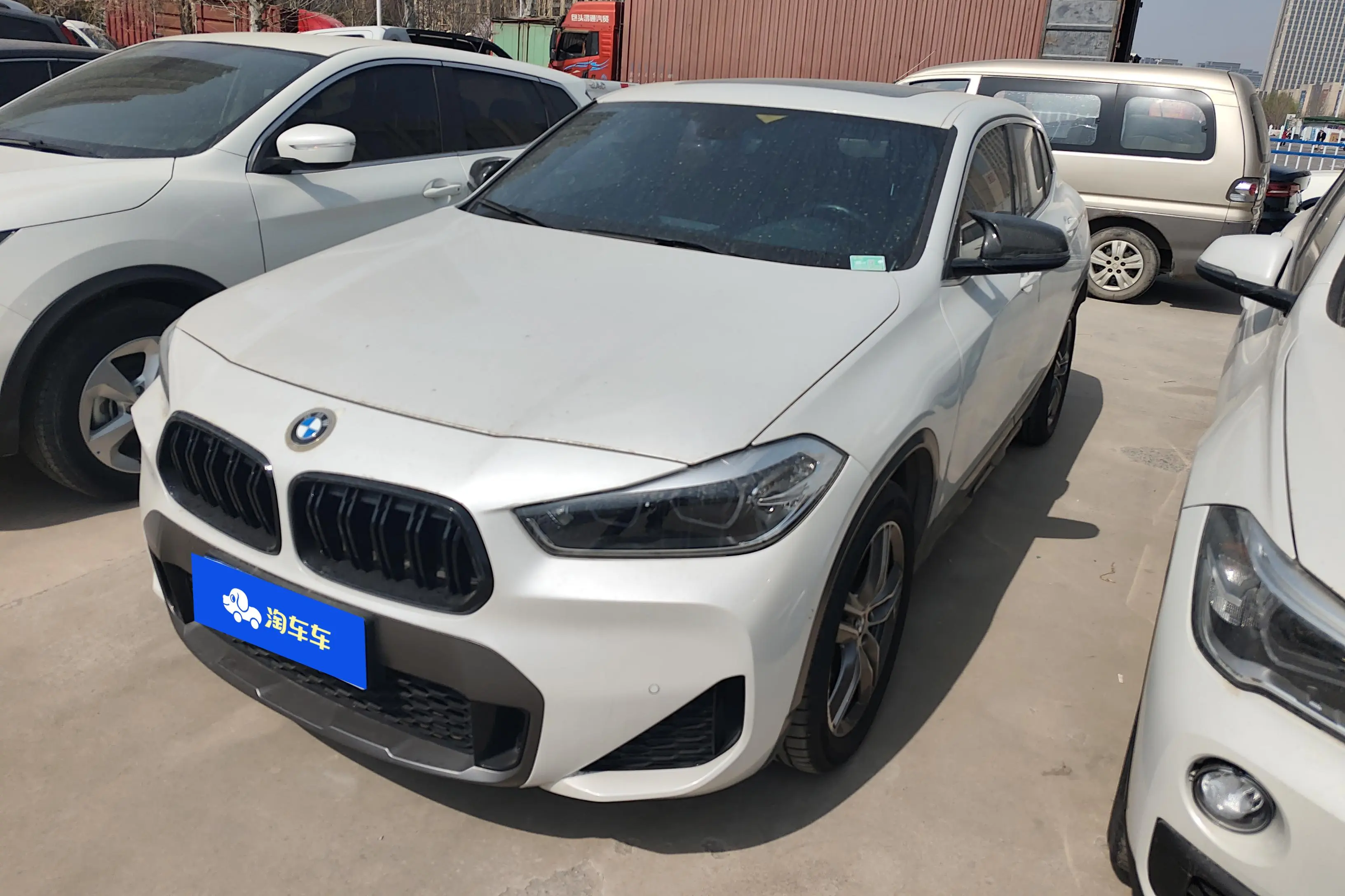 BMW X2