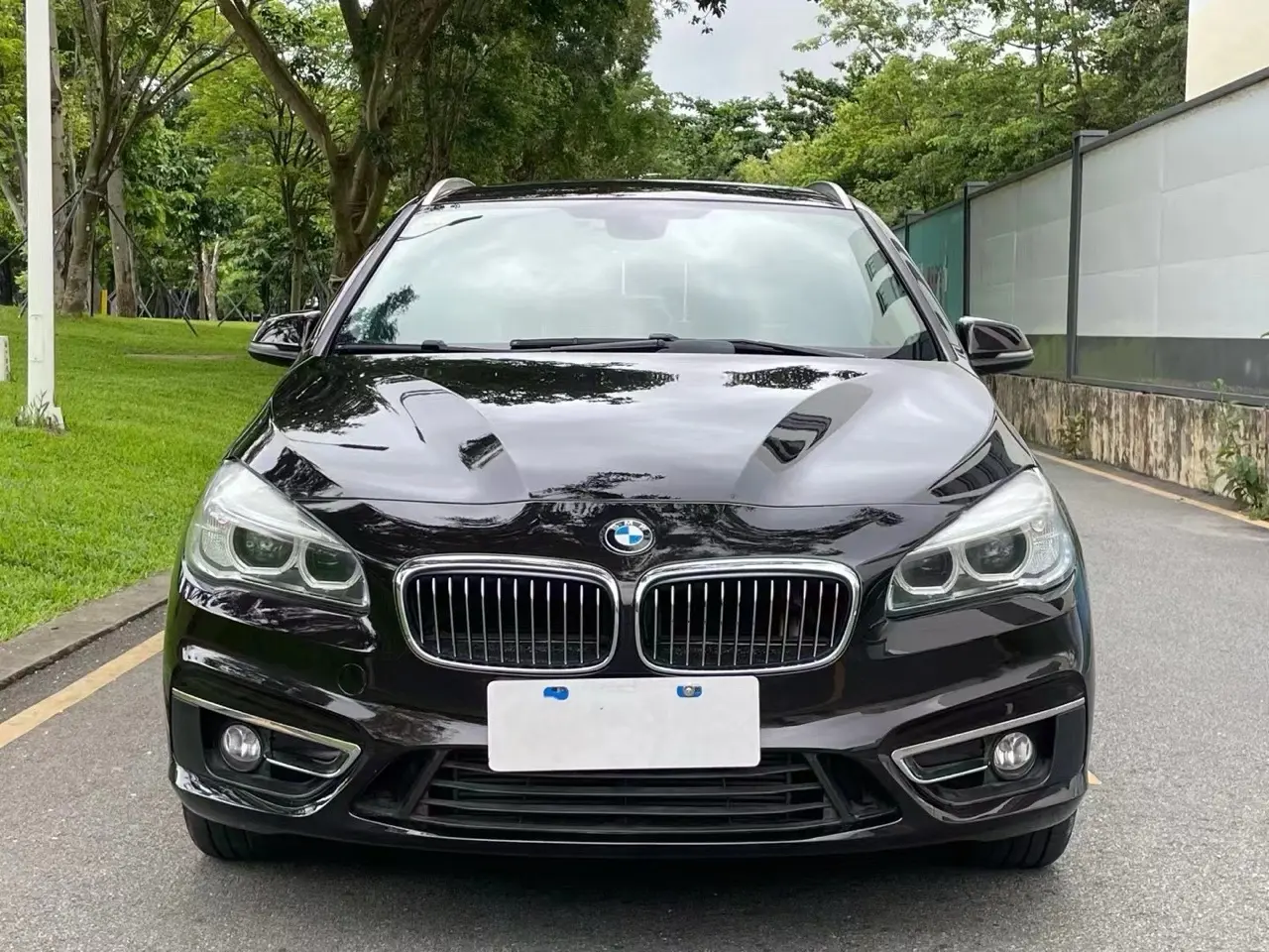 BMW 2 Series Active Tourer  из Китая
