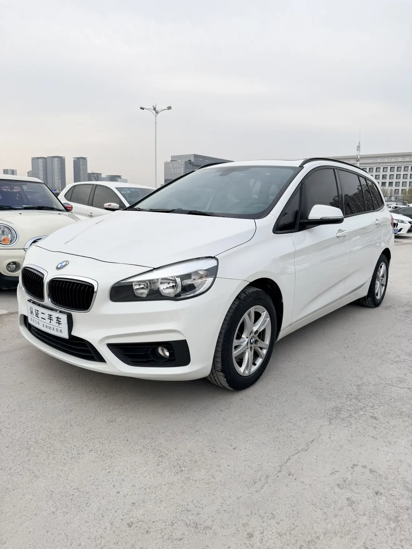 BMW 2 Series Active Tourer  из Китая