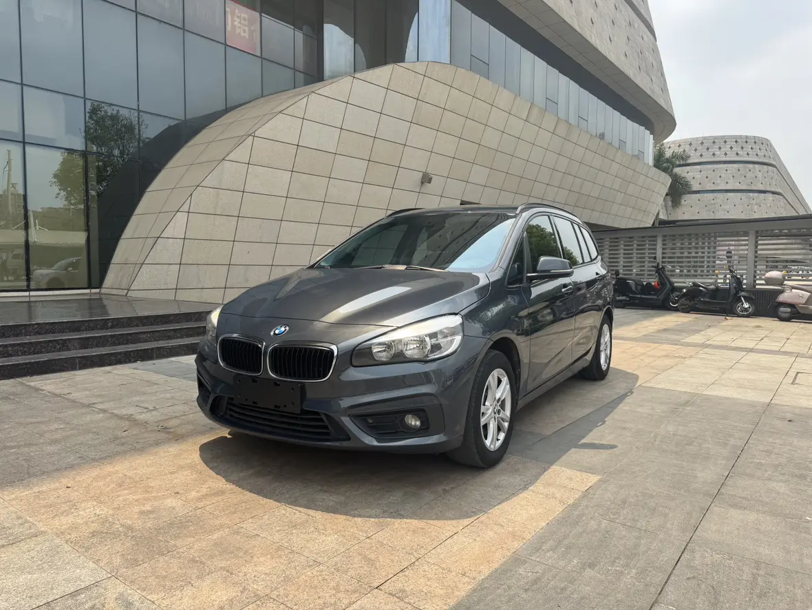 BMW 2 Series Active Tourer  из Китая