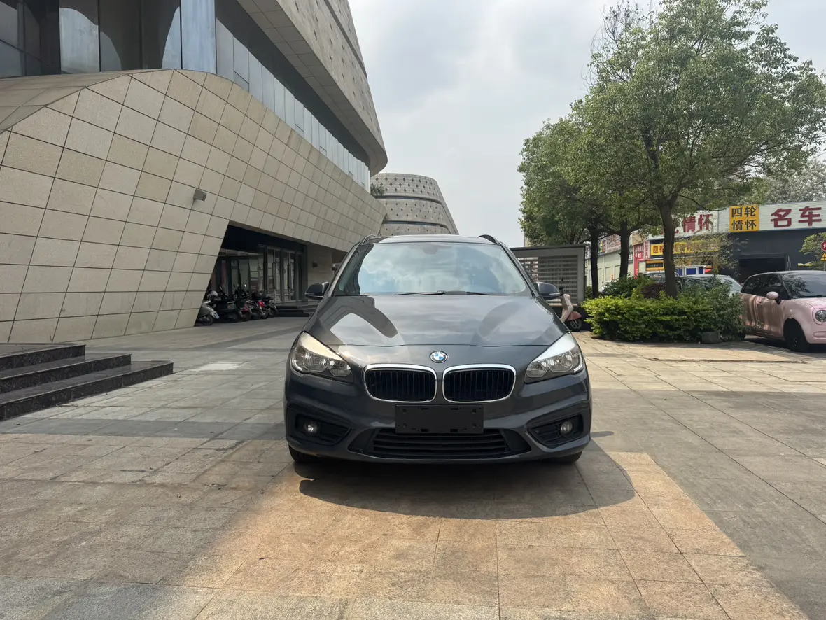 BMW 2 Series Active Tourer  из Китая