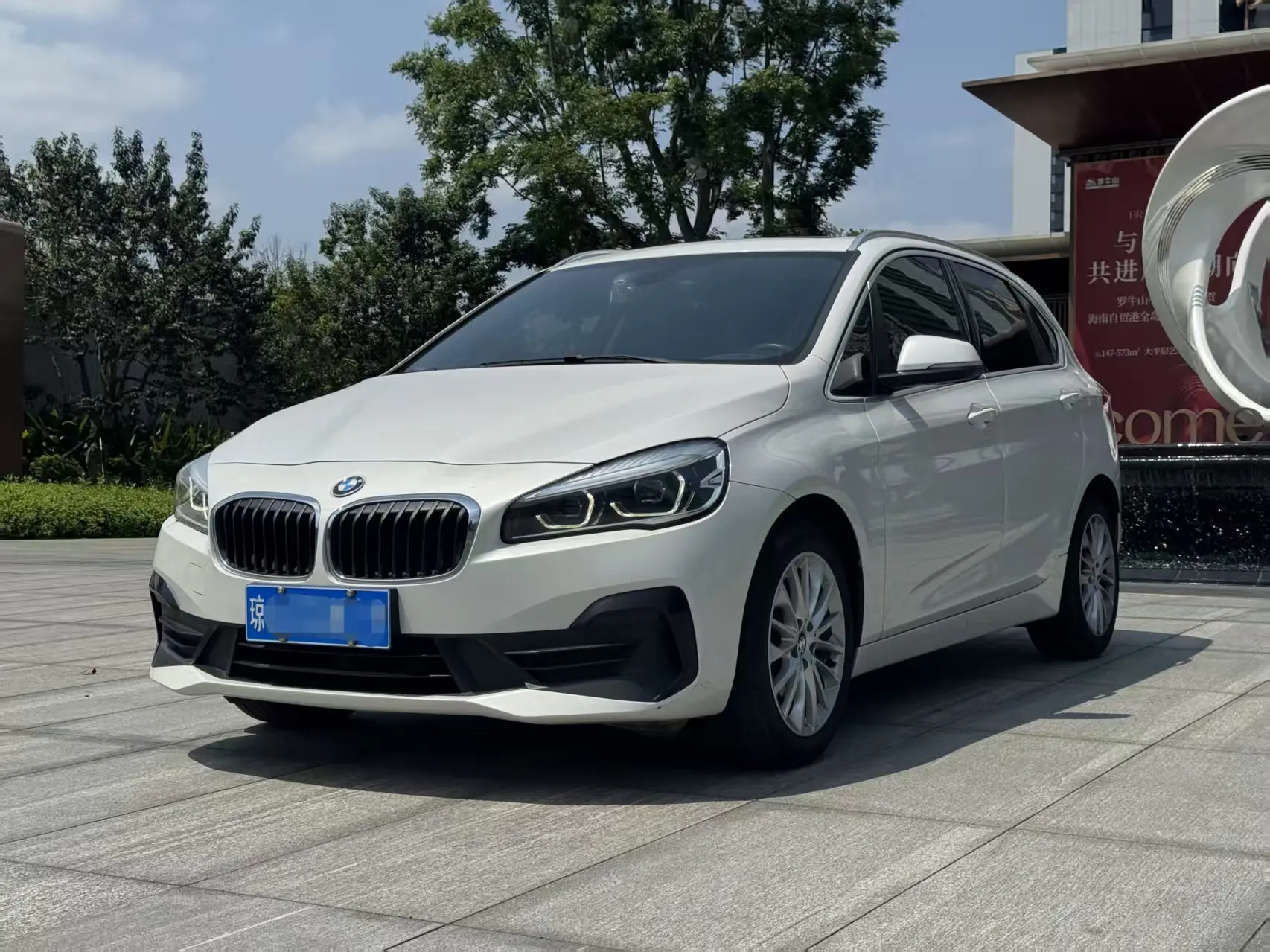BMW 2 Series Active Tourer  из Китая