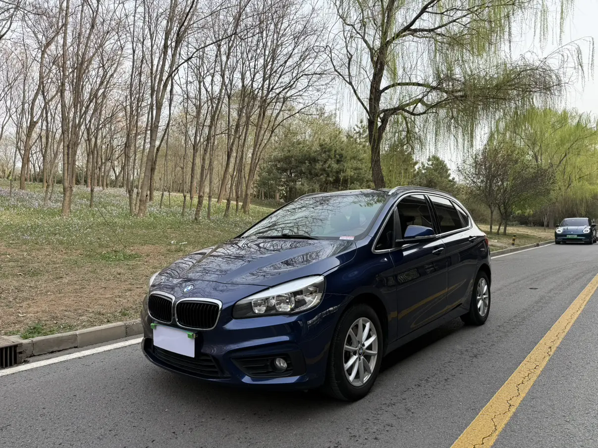 BMW 2 Series Active Tourer  из Китая