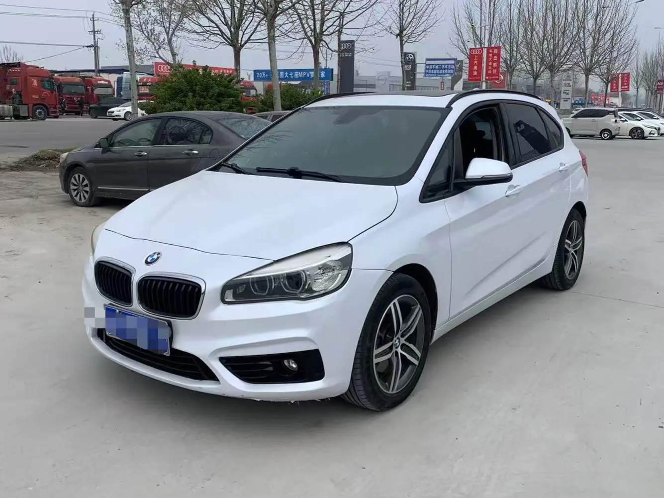 BMW 2 Series Active Tourer  из Китая