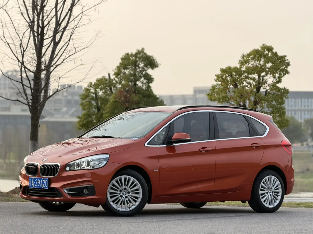 BMW 2 Series Active Tourer  из Китая
