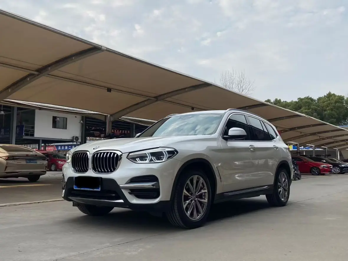 BMW X3  из Китая