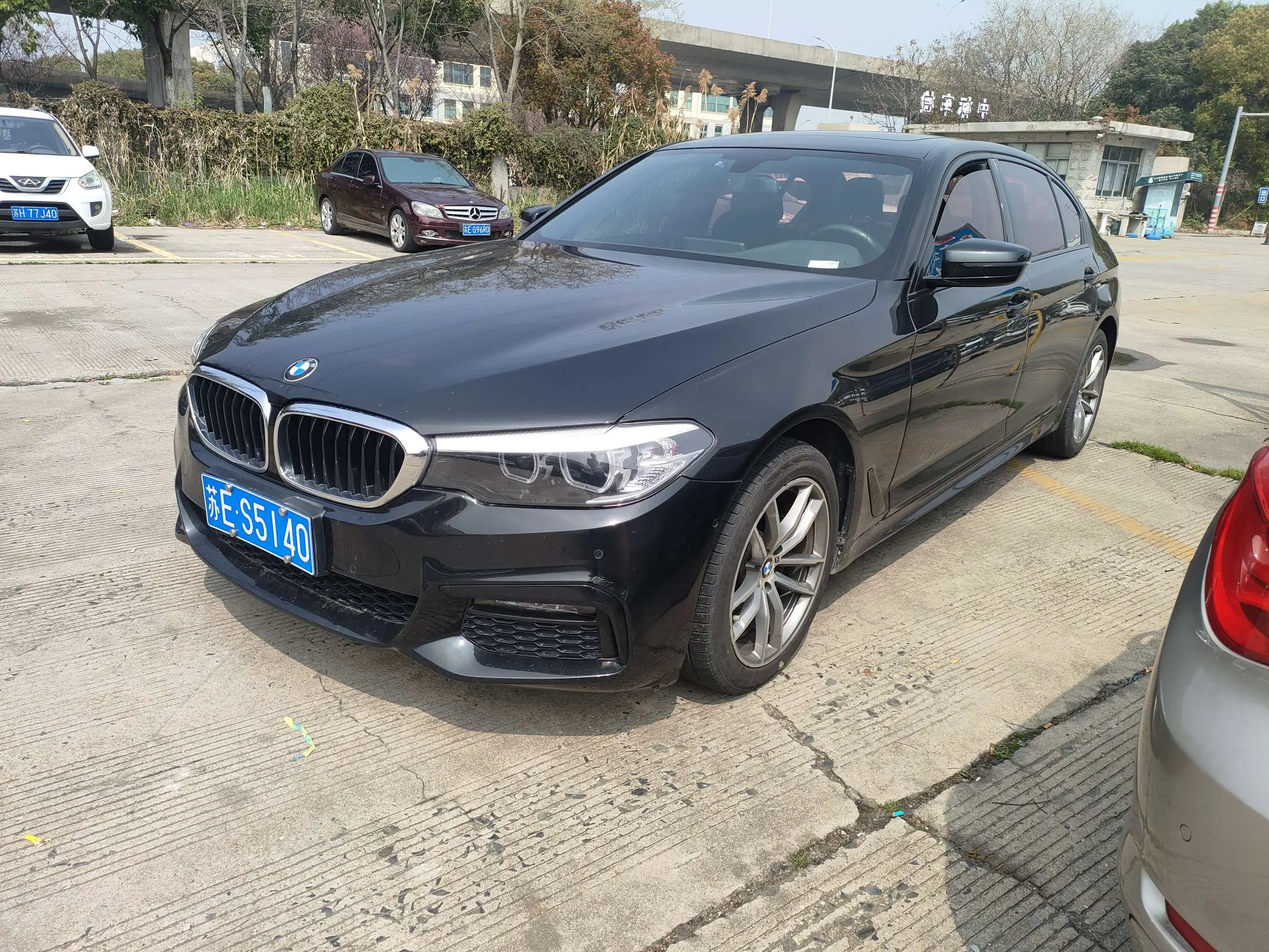 BMW 5 Series  из Китая