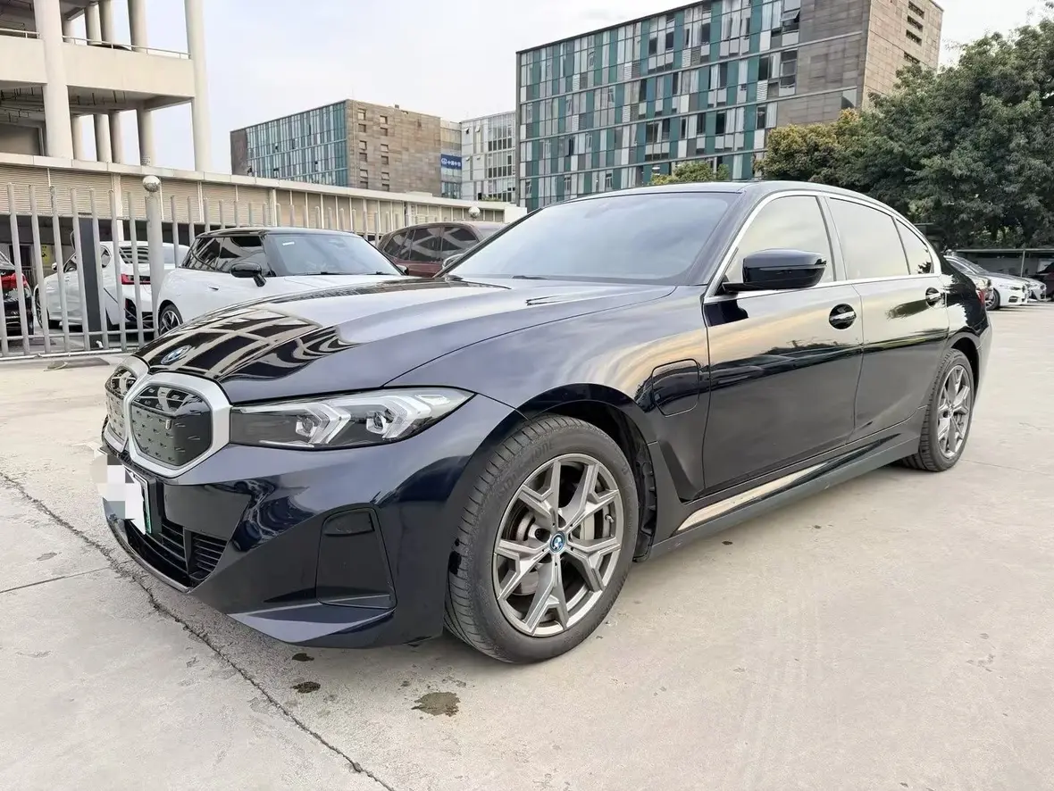 BMW i3  из Китая