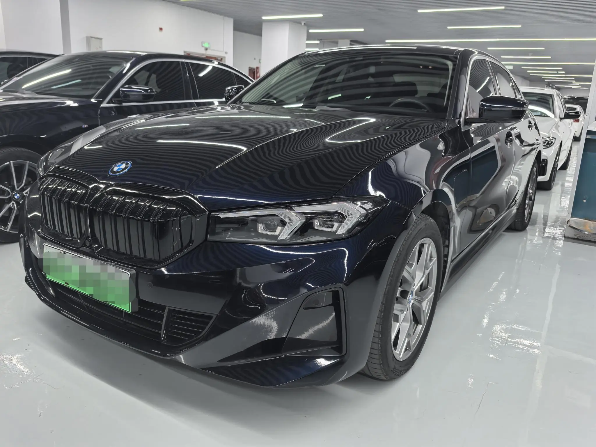 BMW i3  из Китая