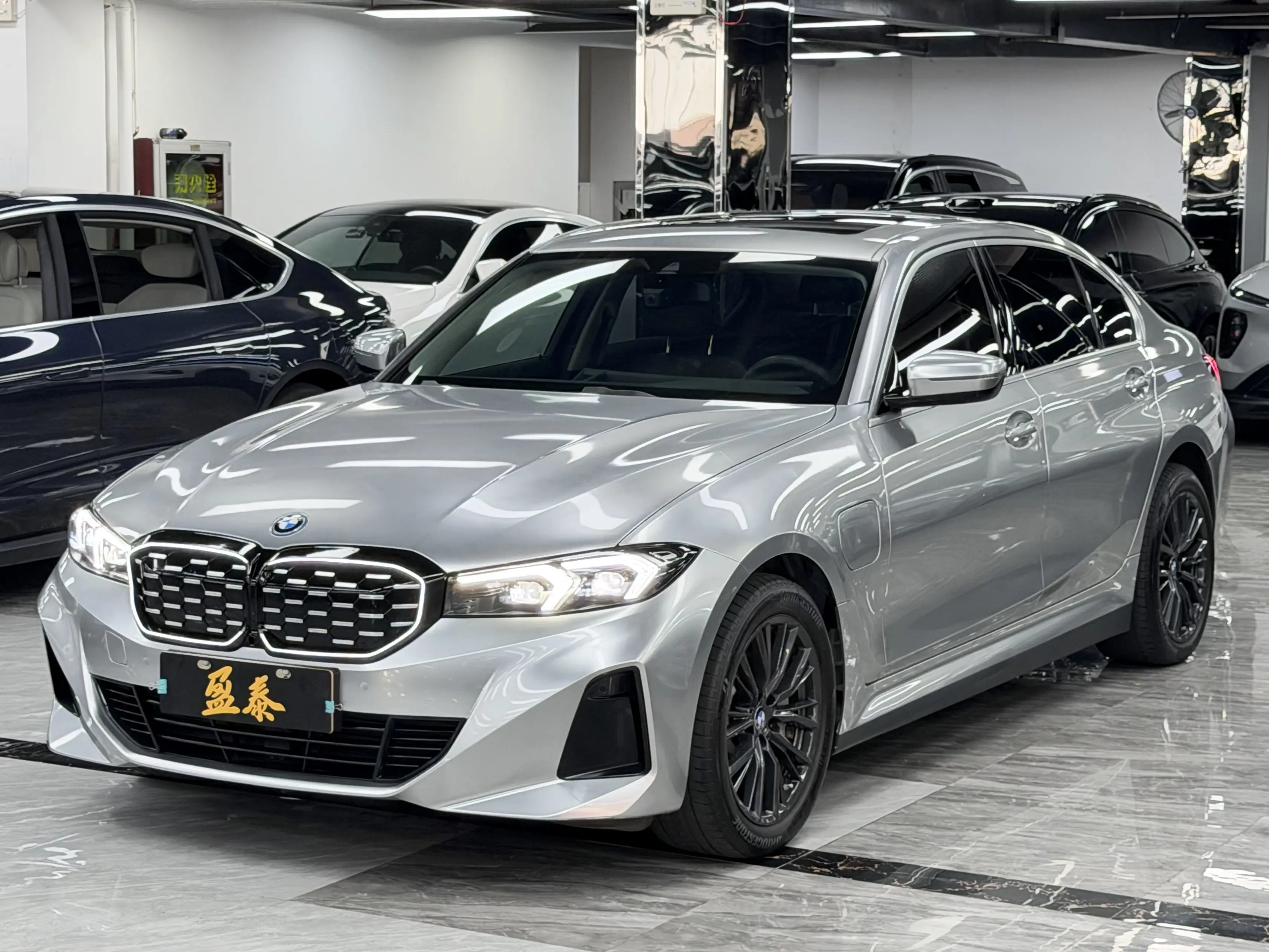 BMW i3  из Китая