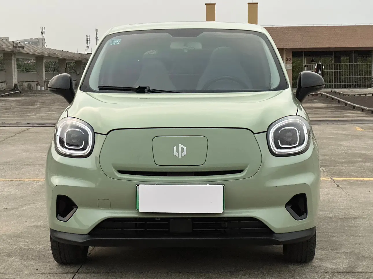 Leapmotor Zero running T03  из Китая