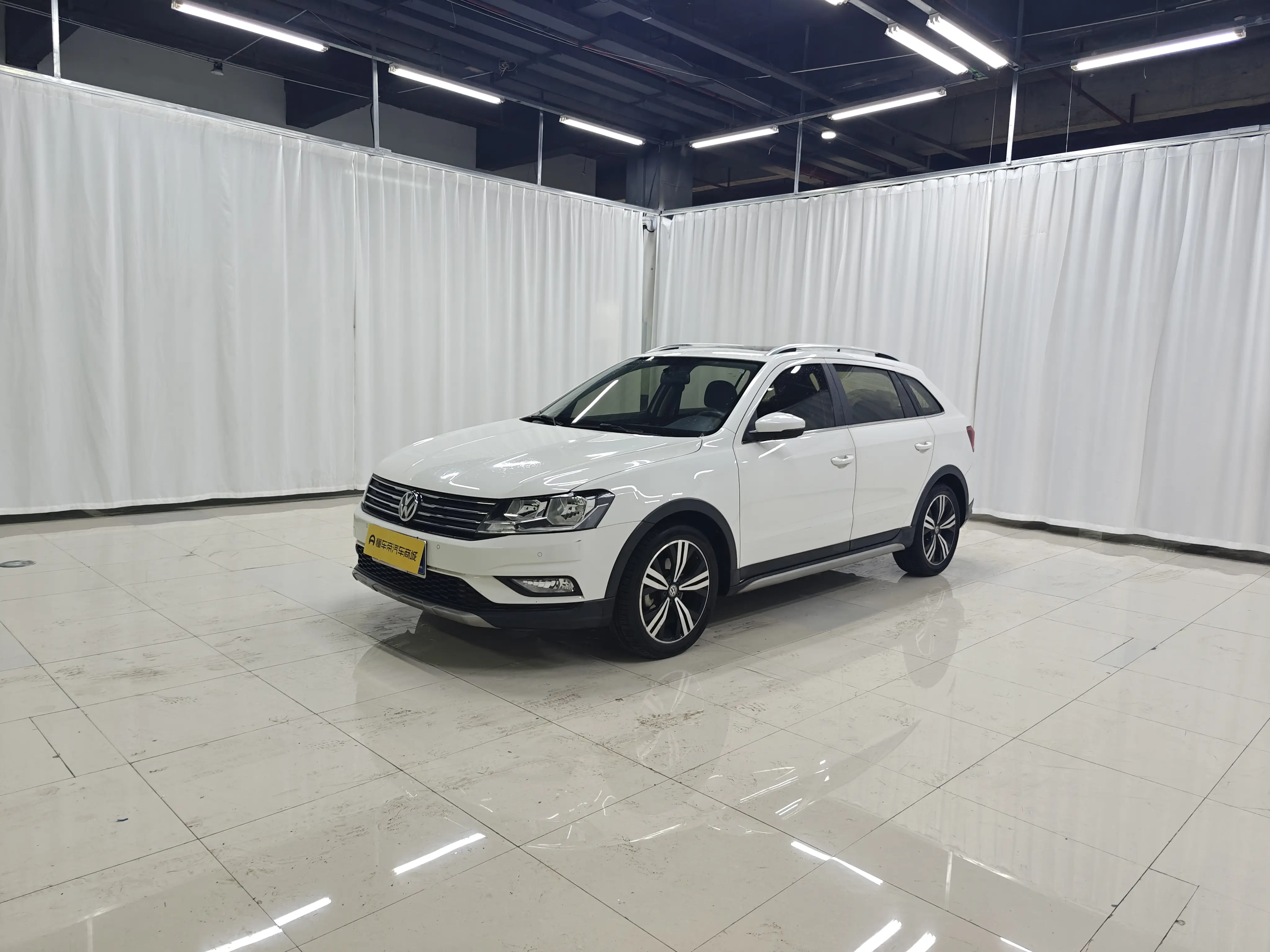 Volkswagen Lavida Wagon  из Китая