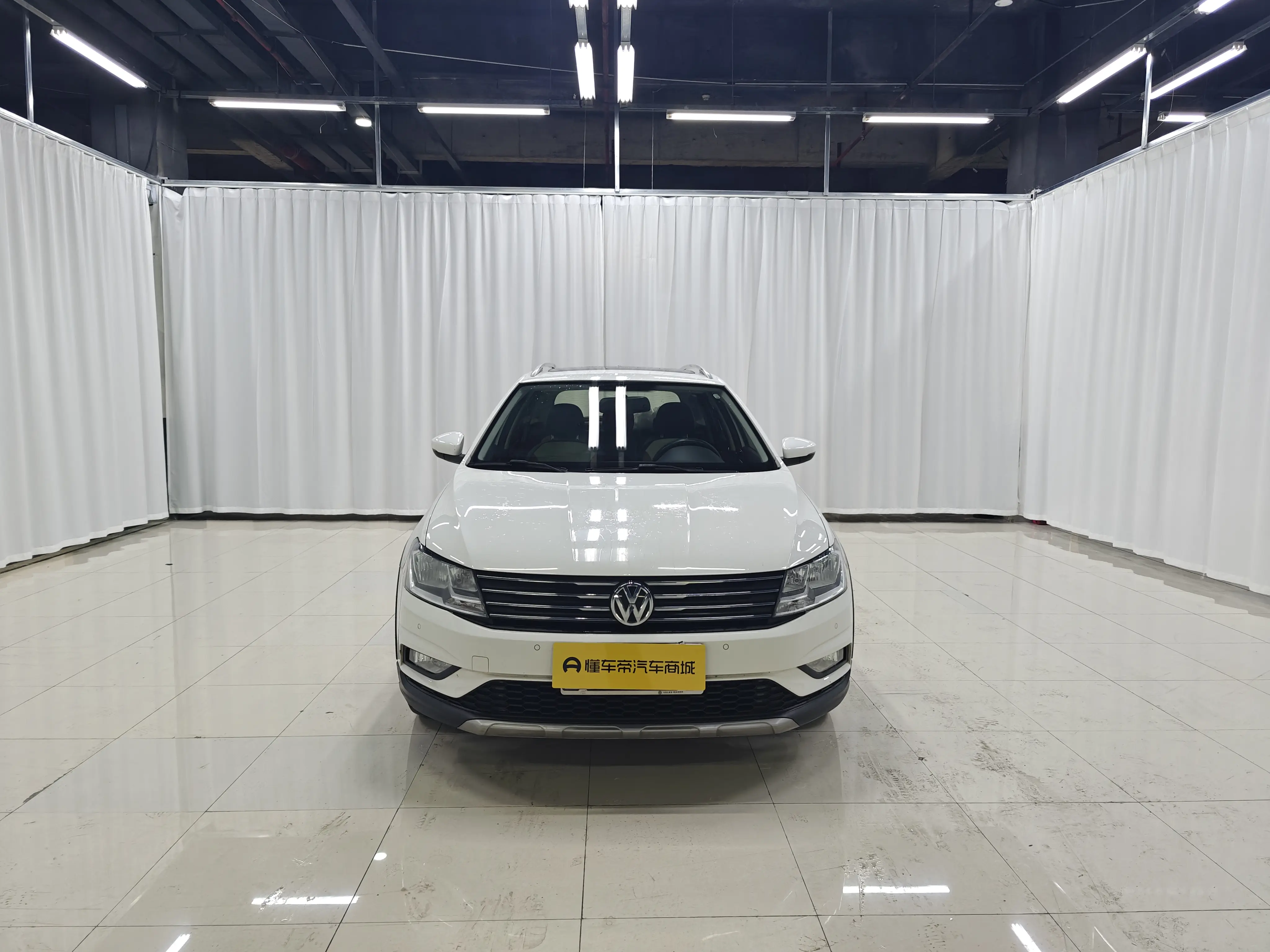 Volkswagen Lavida Wagon  из Китая