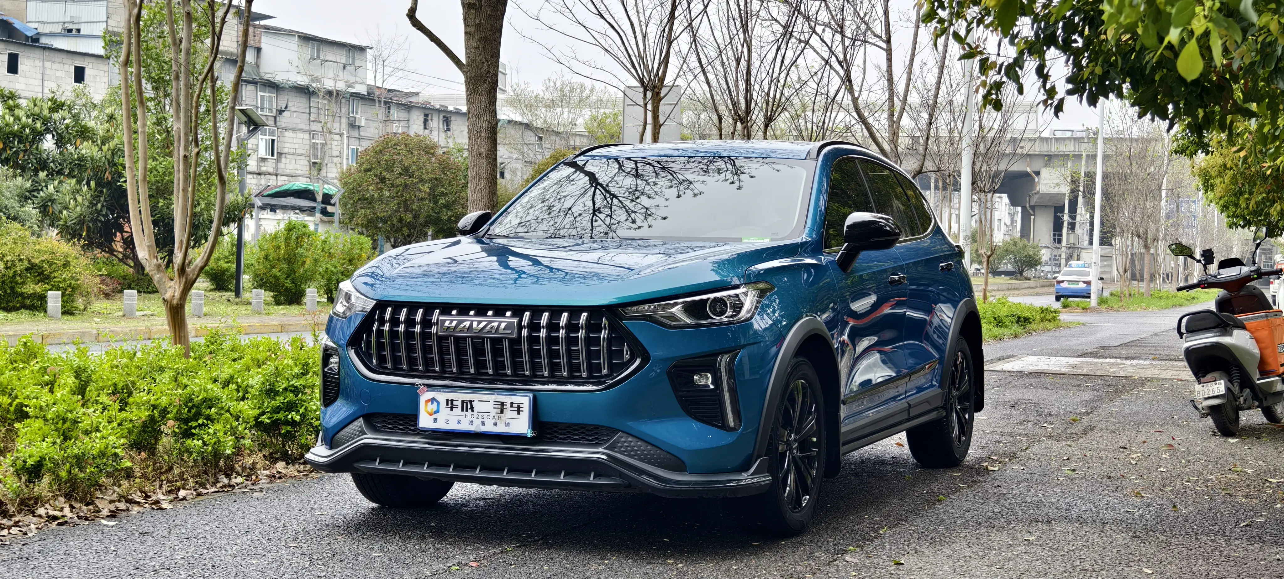 Haval Harvard Red Rabbit
