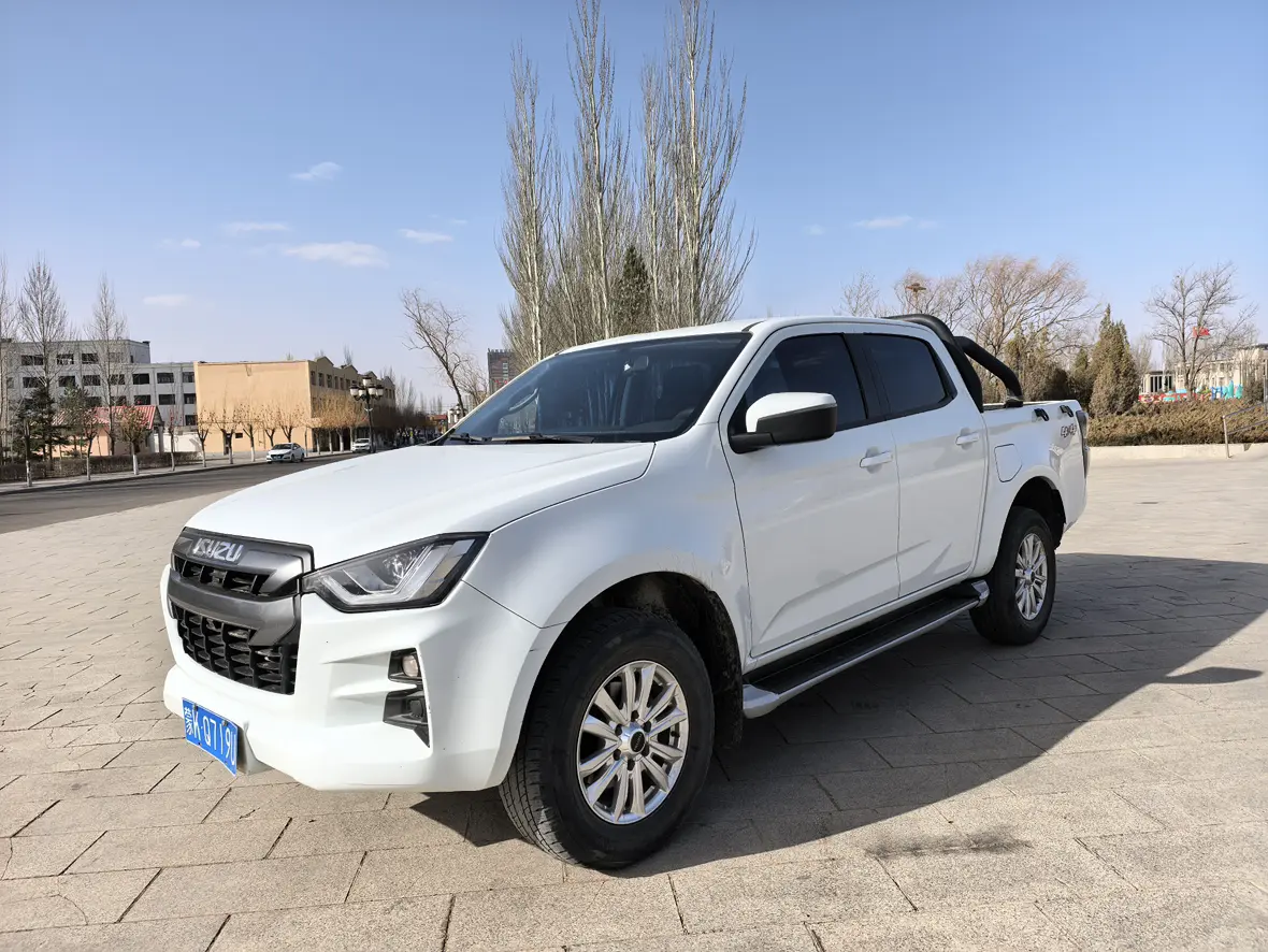 Isuzu Suzutaku