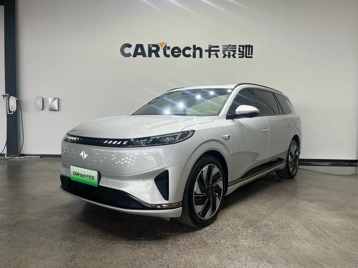 Dongfeng Eπ008
