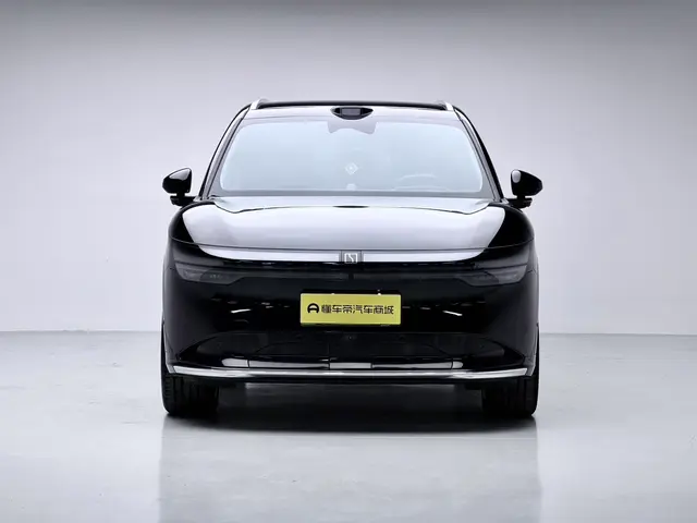 ZEEKR 7X  из Китая