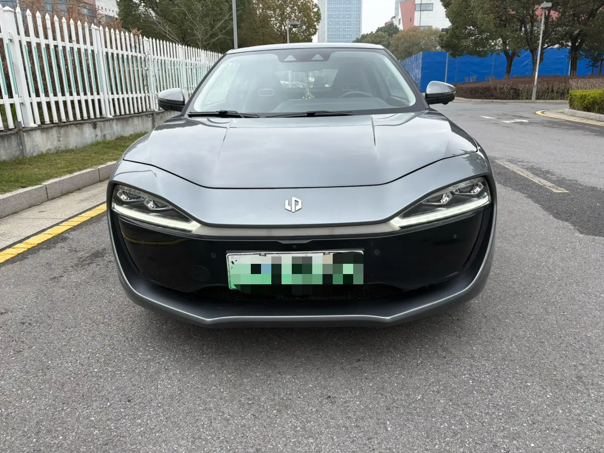 Leapmotor Leap running S01  из Китая