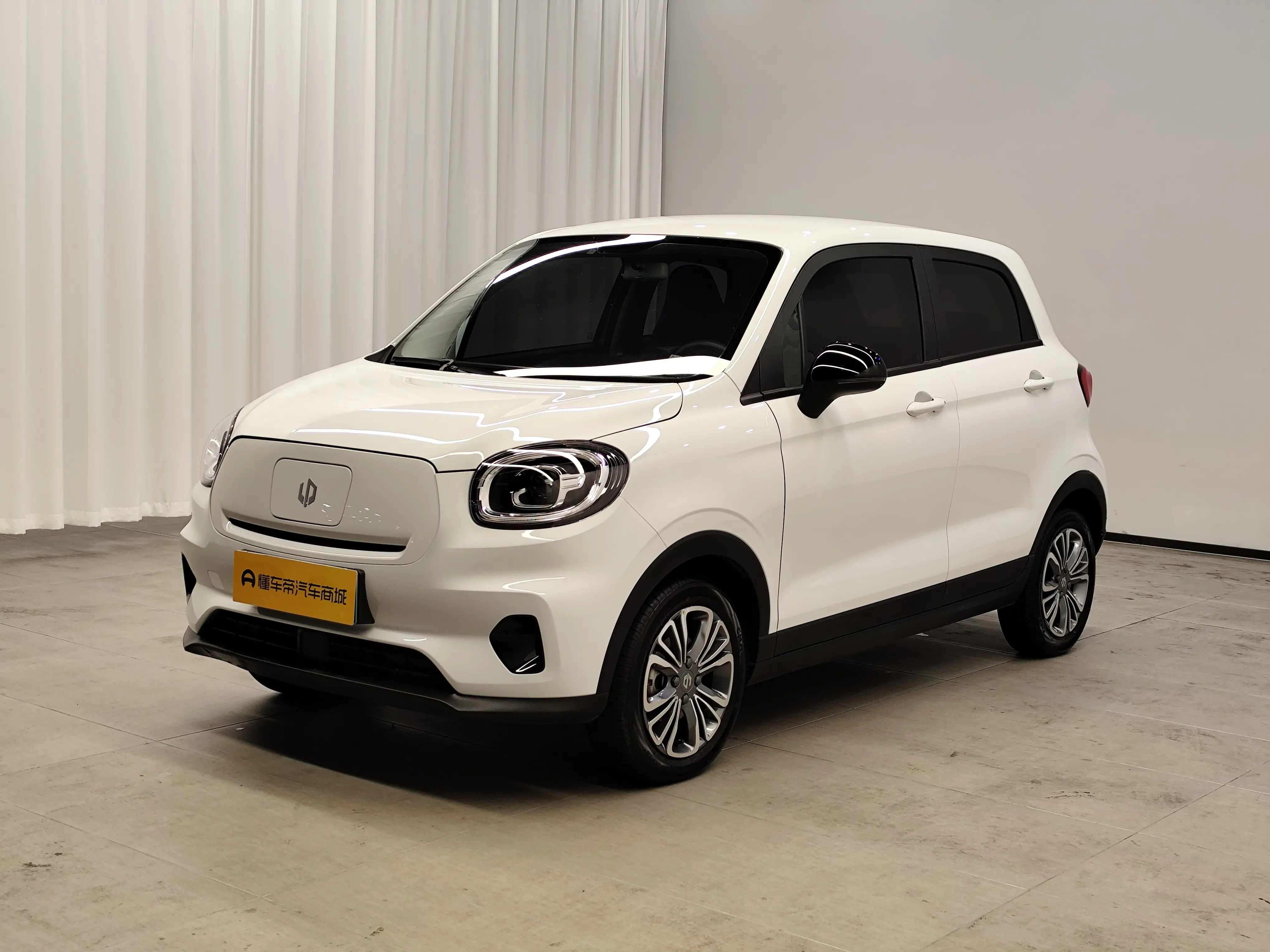 Leapmotor Zero running T03  из Китая