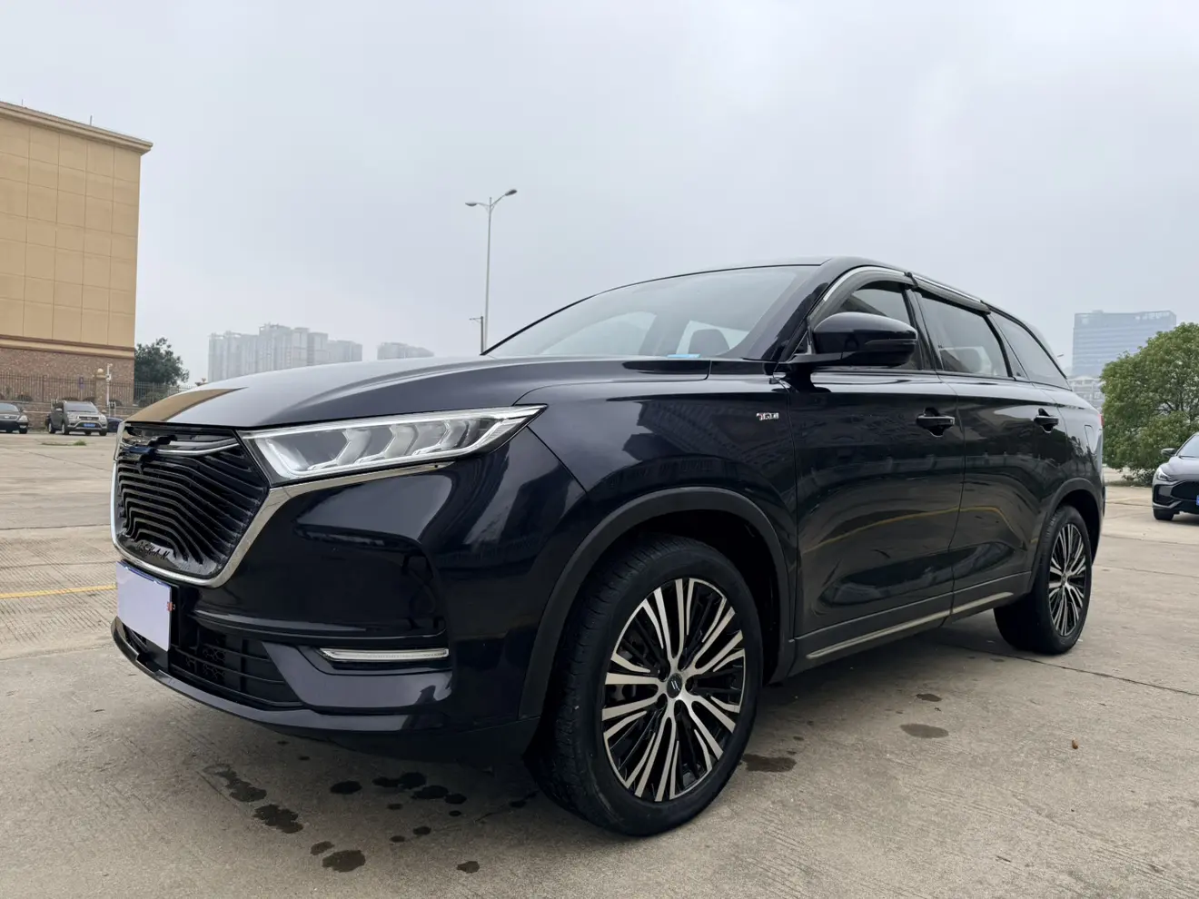 Oshan Changan Auchan X7