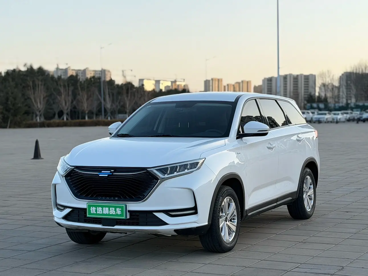 Oshan Changan Auchan X7