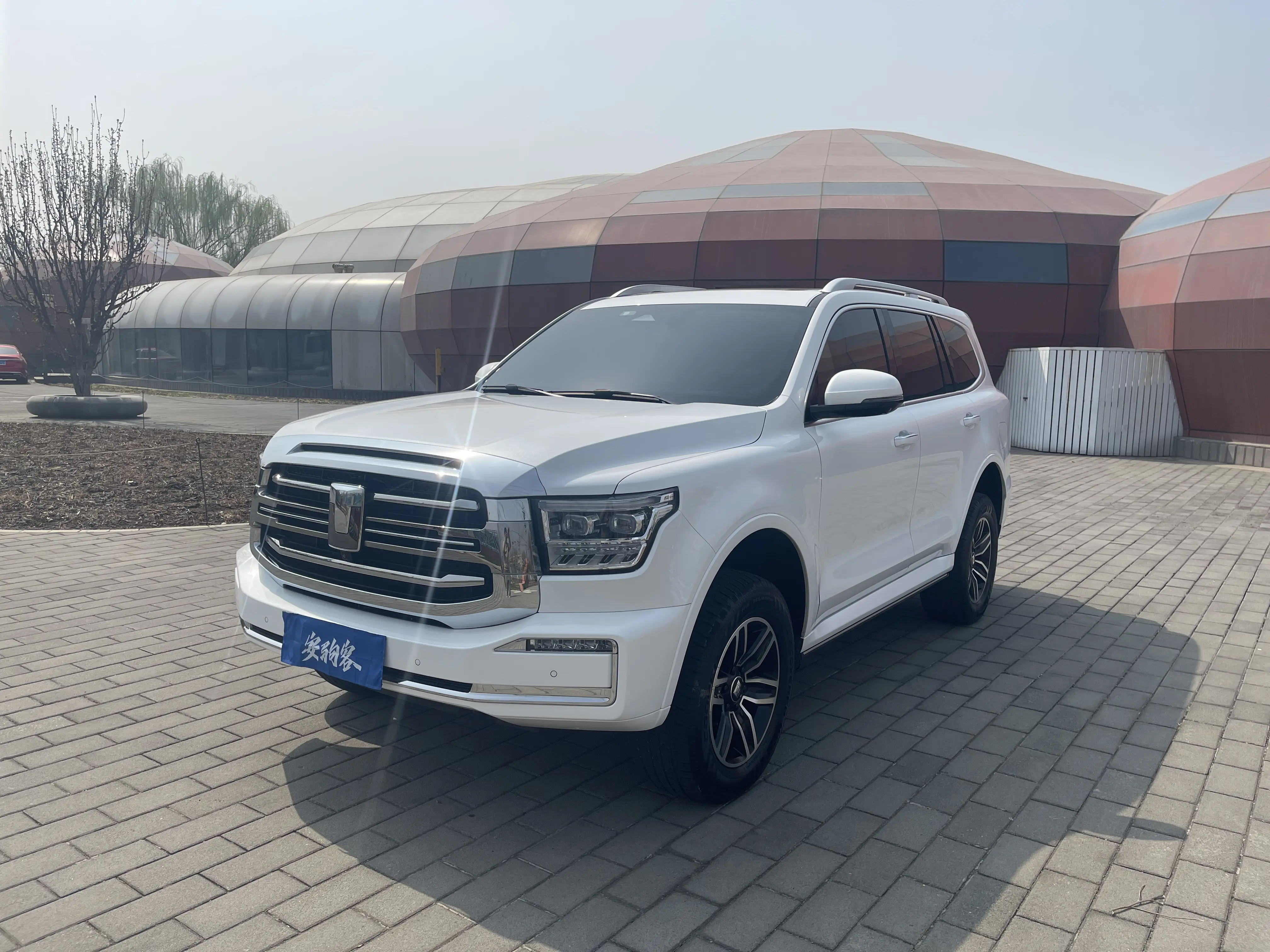 Tank 500  из Китая