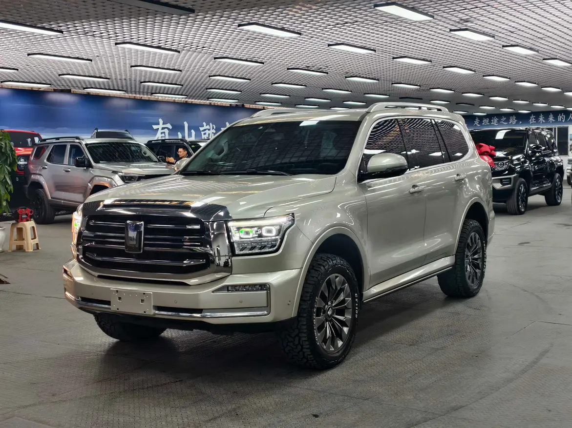 Tank 500  из Китая