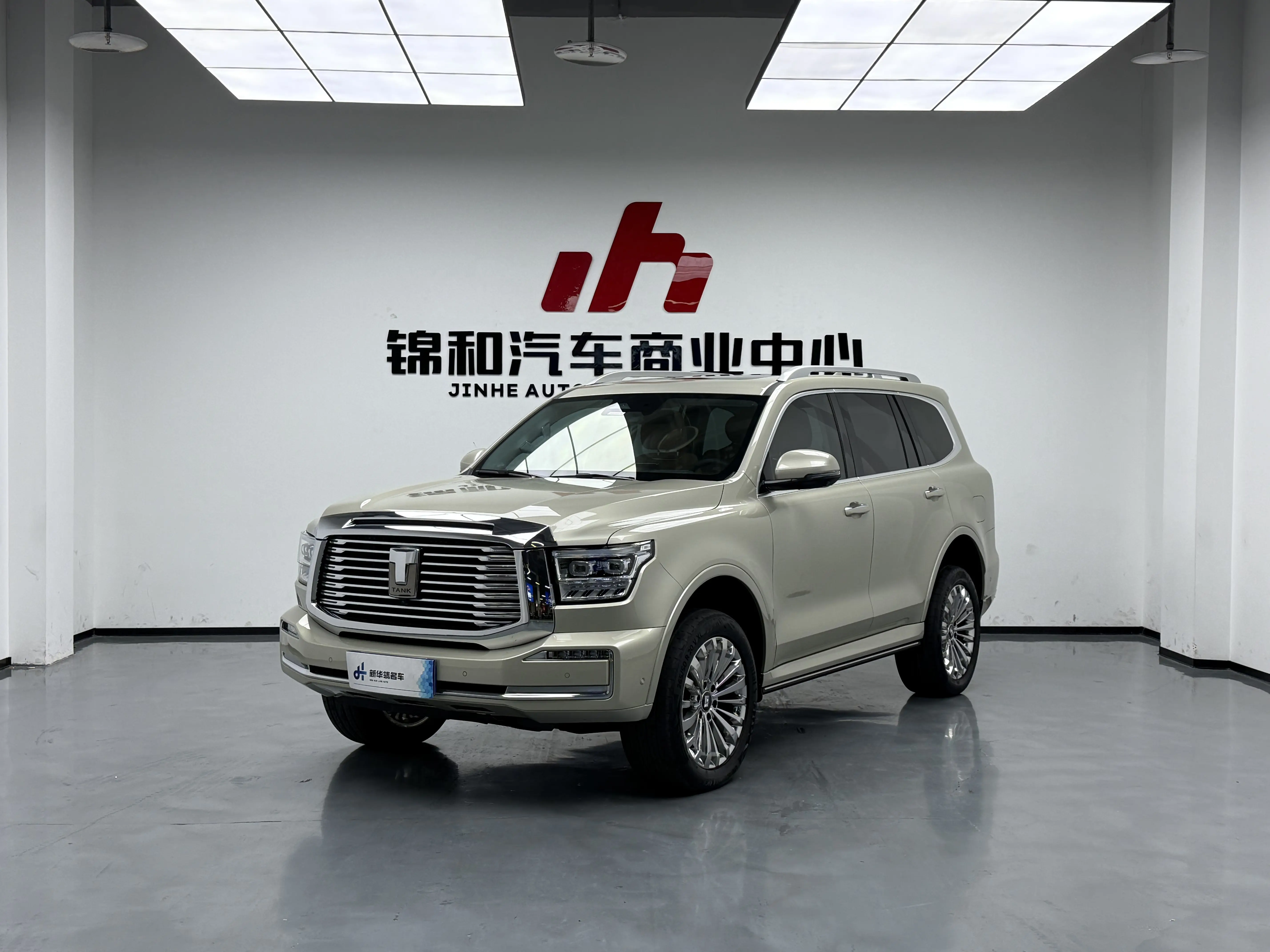 Tank 500  из Китая