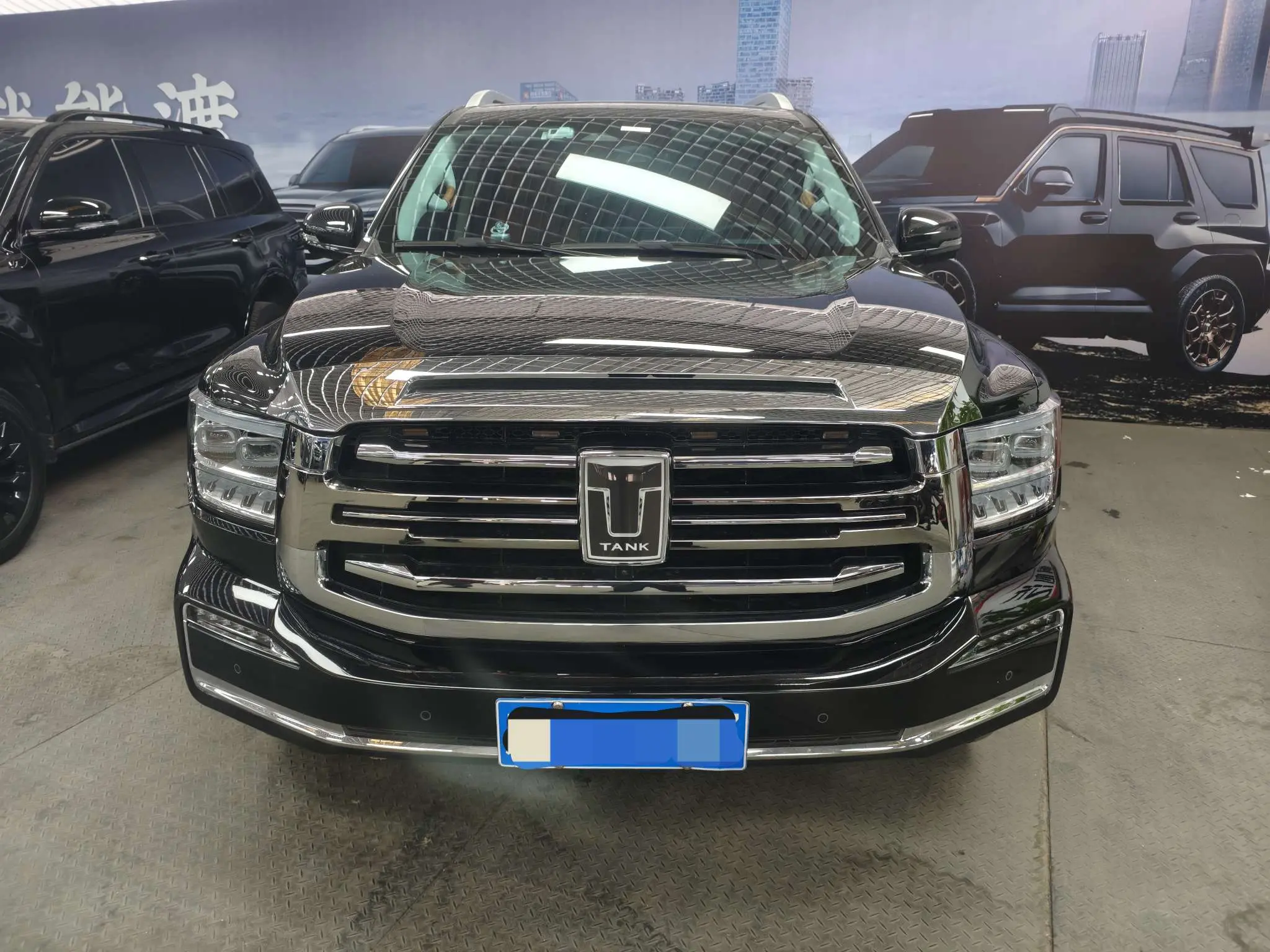 Tank 500  из Китая