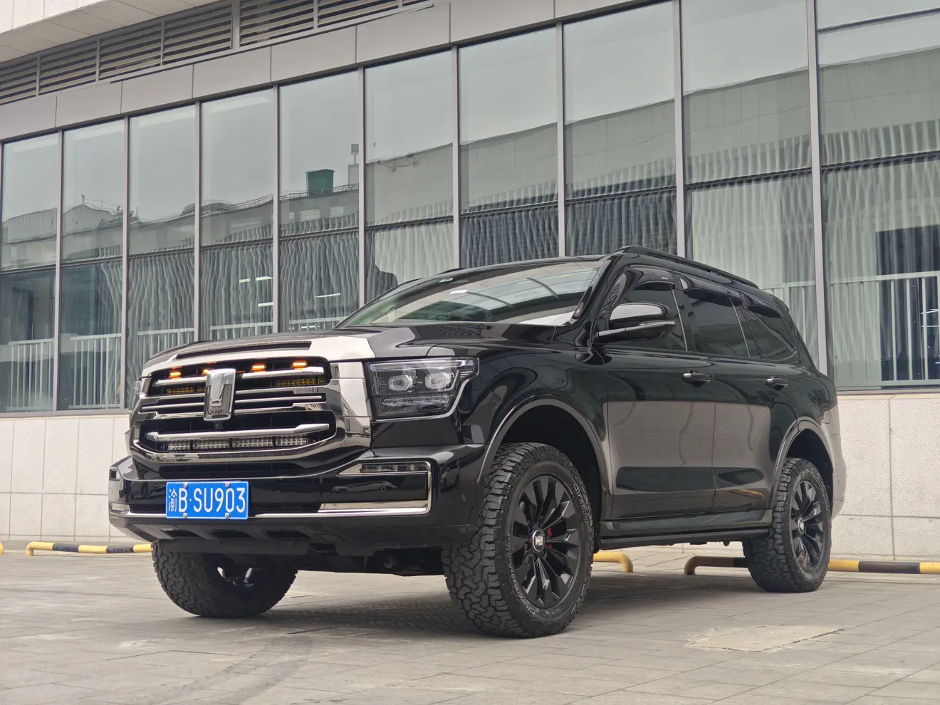 Tank 500  из Китая