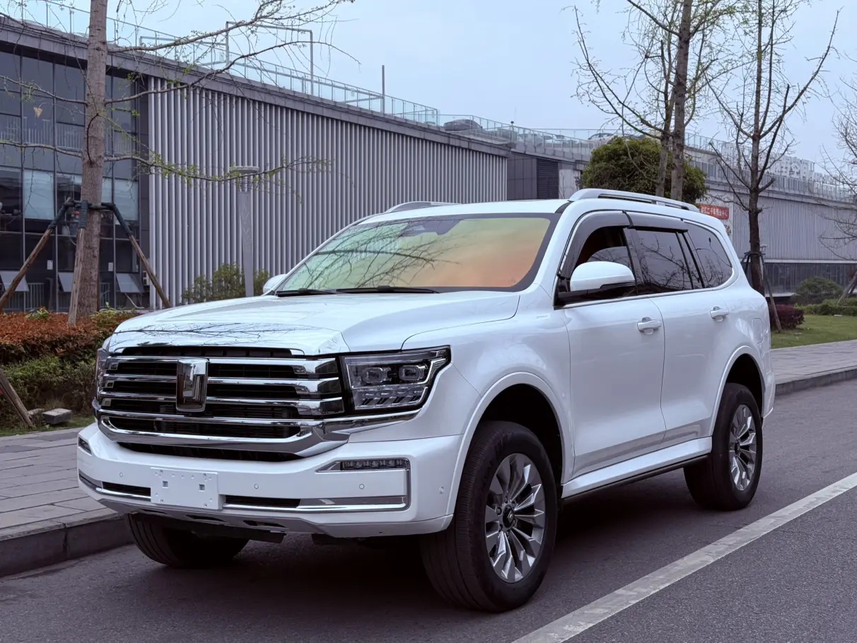 Tank 500  из Китая