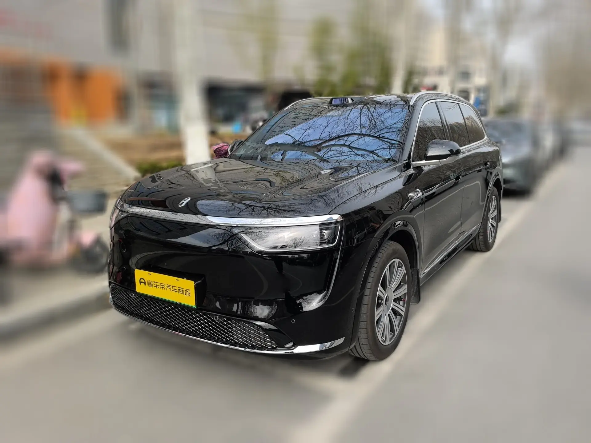 AITO QJM8