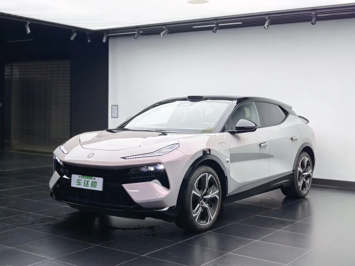 Lotus Eletre  из Китая