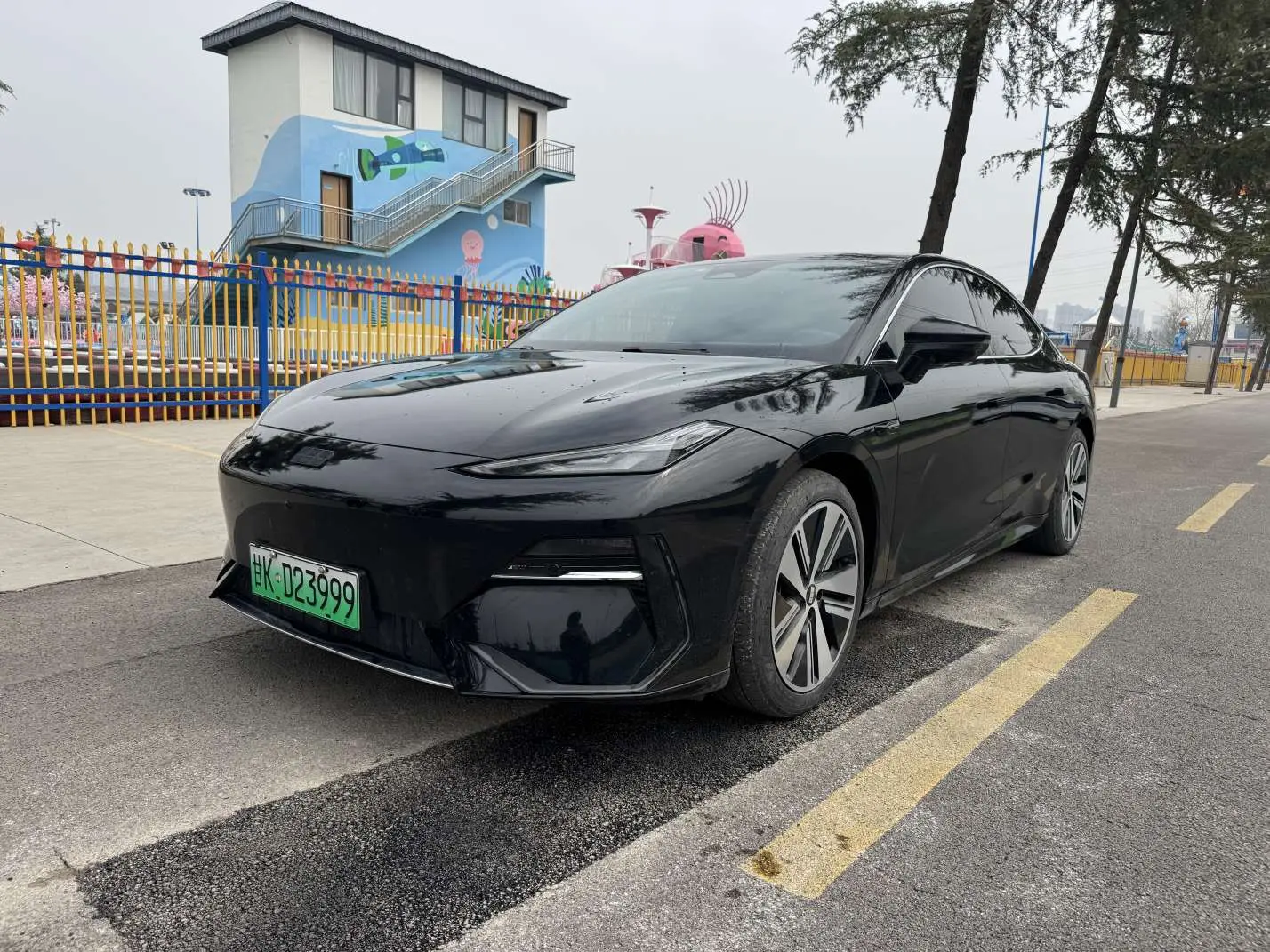 Geely Galaxy E8