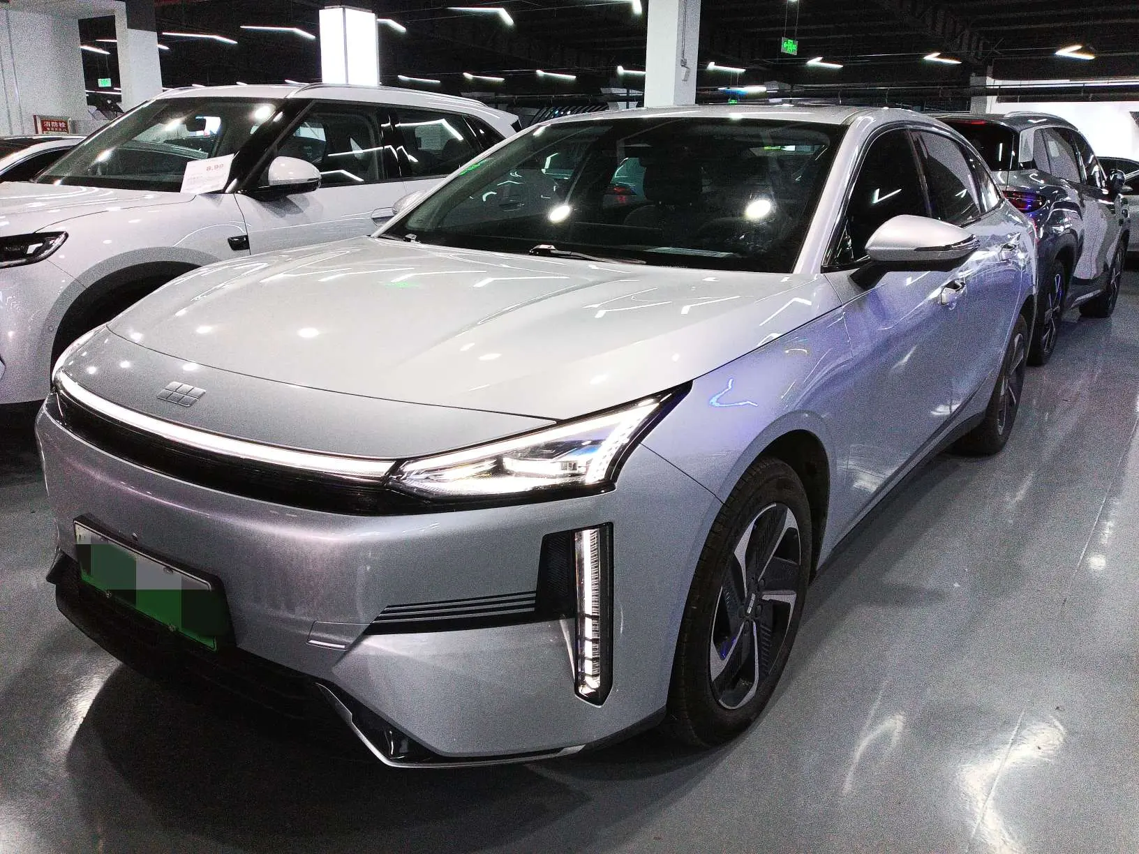 Geely Galaxy L6