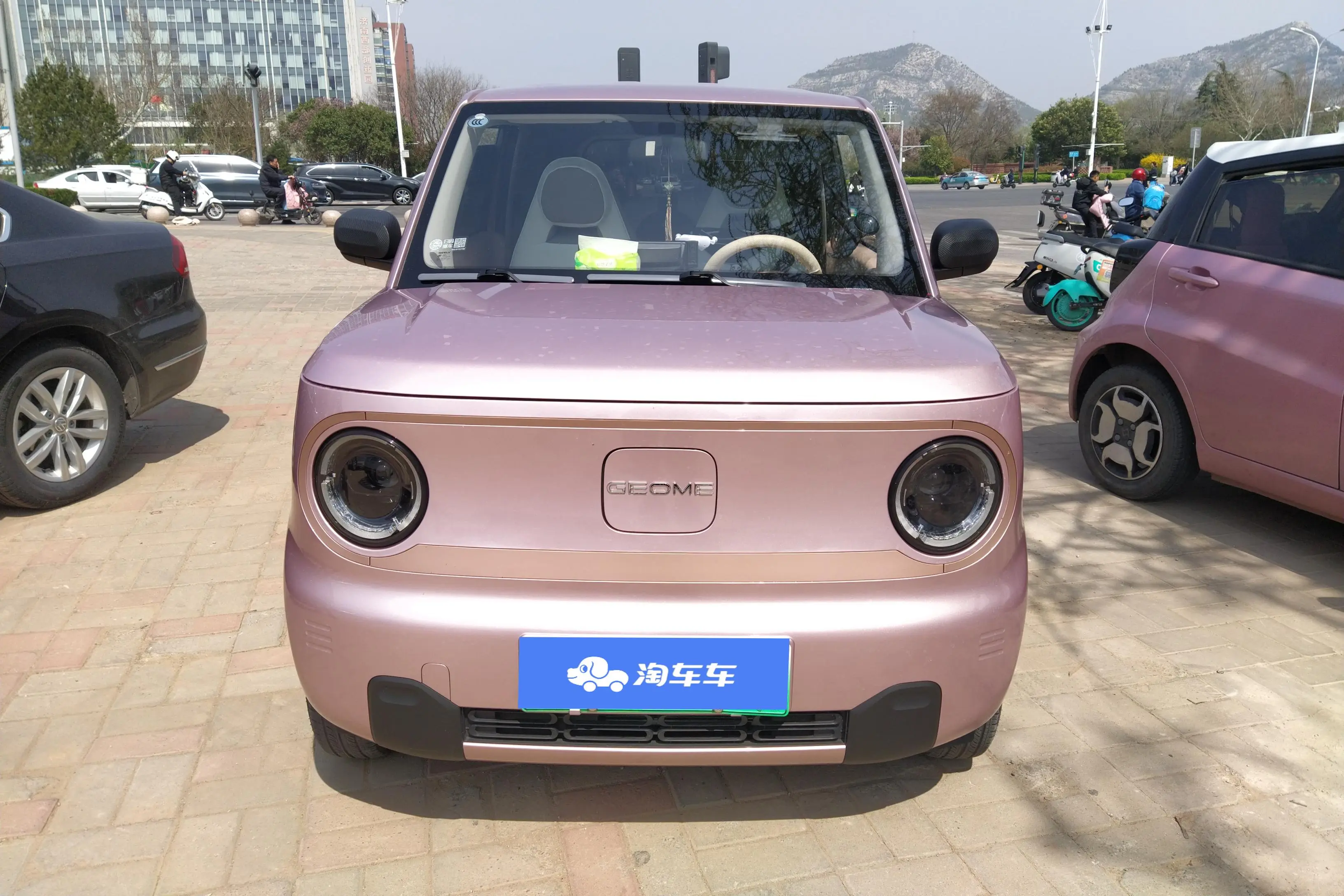 Geely Panda  из Китая