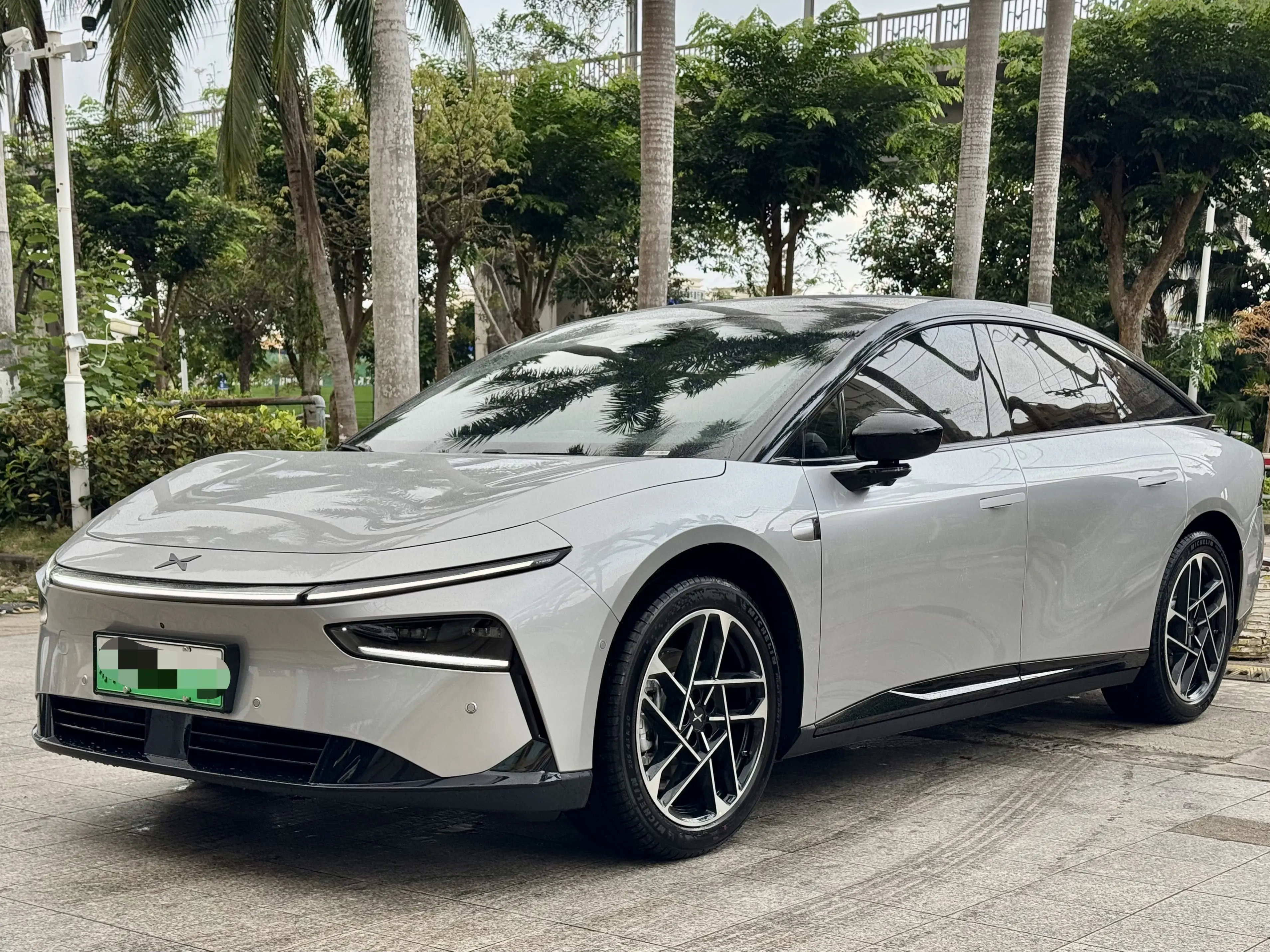 Xpeng P7+