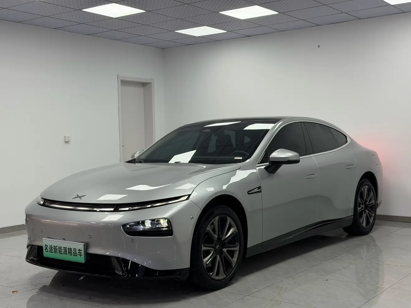 Xpeng P7