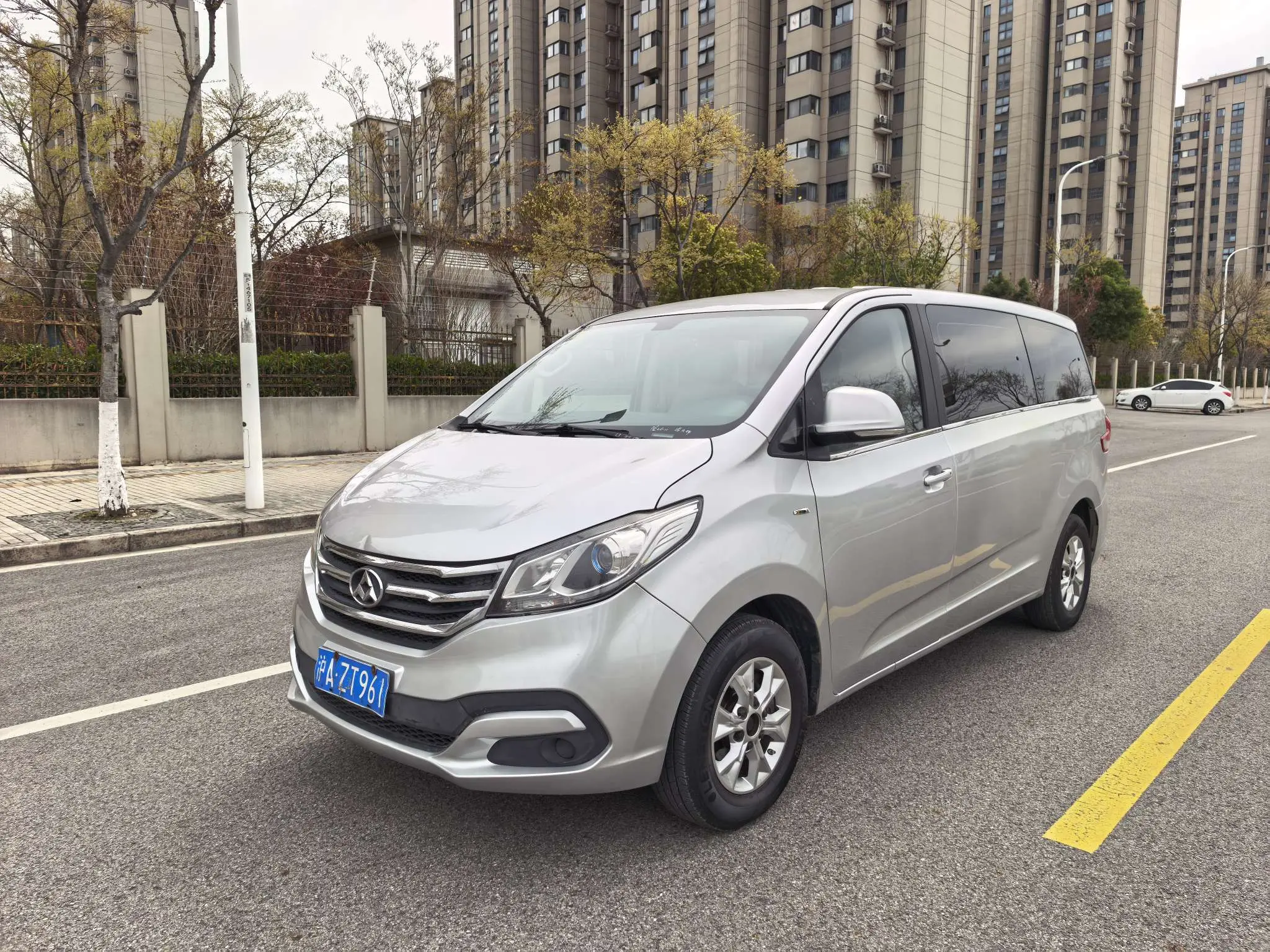 Datong Maxus G10