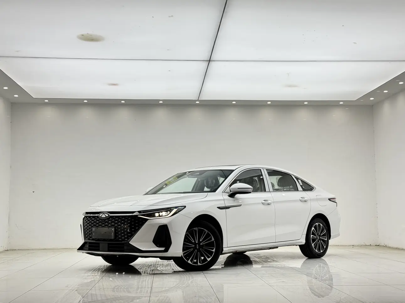 Chery Fengyun A8