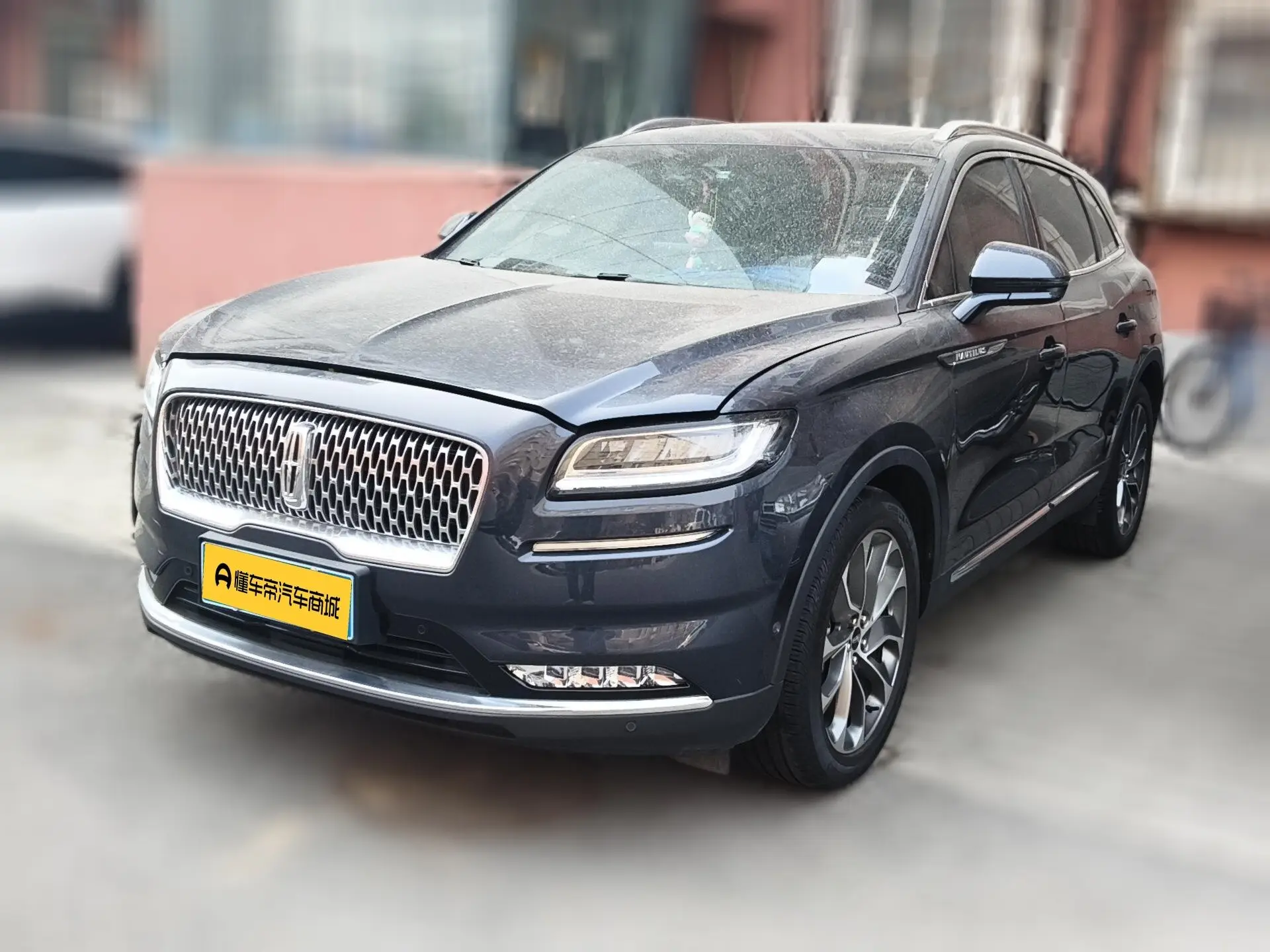 Lincoln Navigator