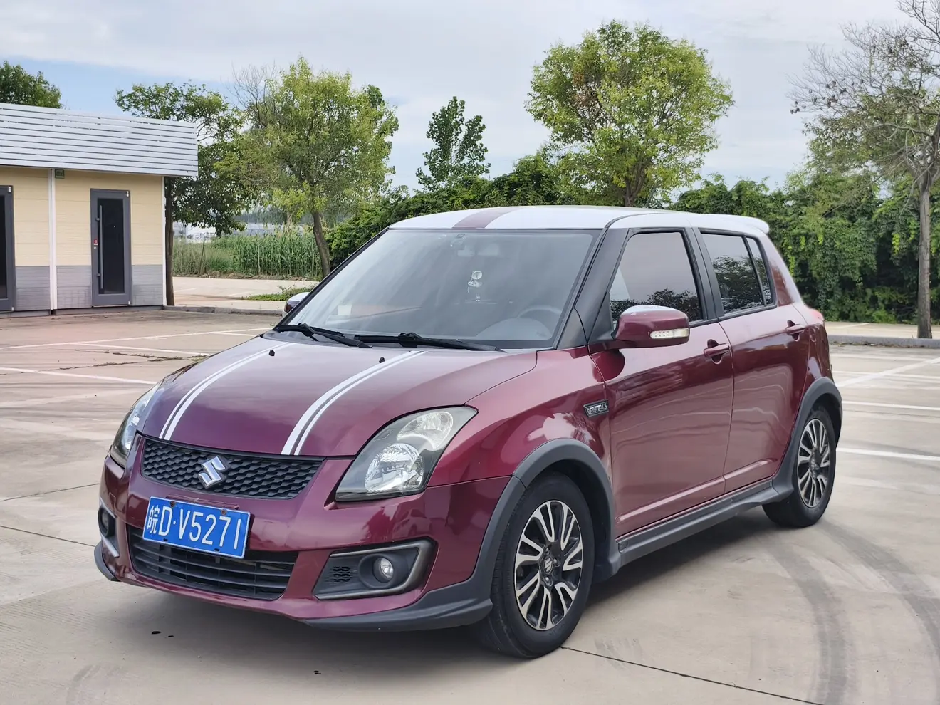 Suzuki Swift  из Китая