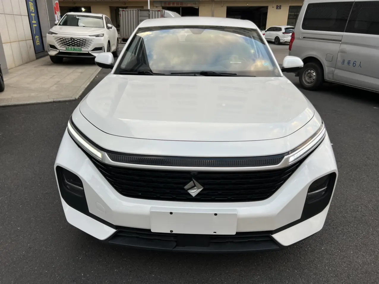Baojun RC-5  из Китая