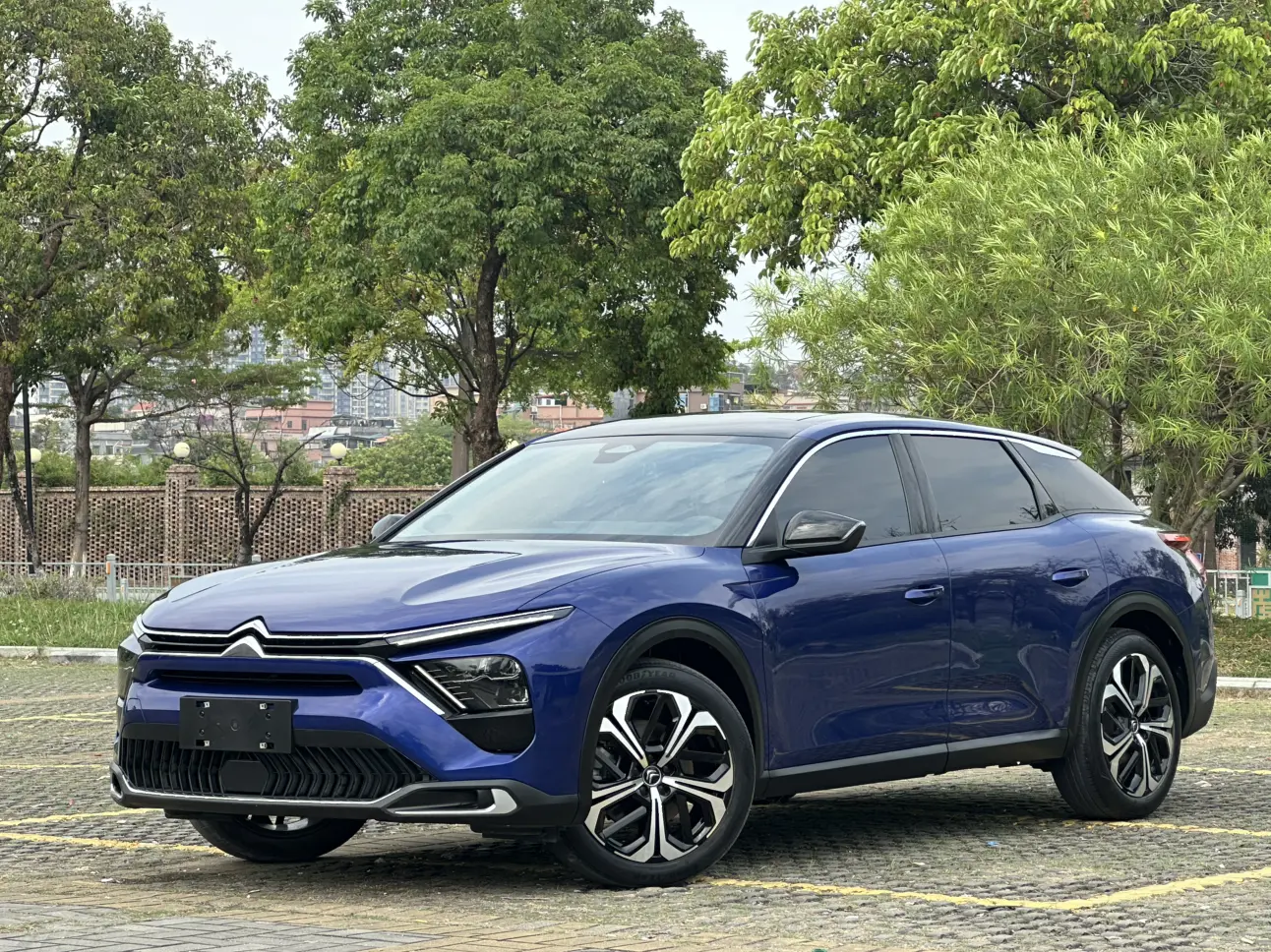 Citroën Versailles C5 X