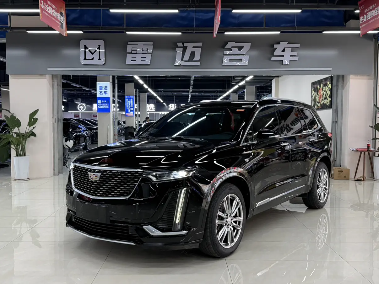 Cadillac XT6