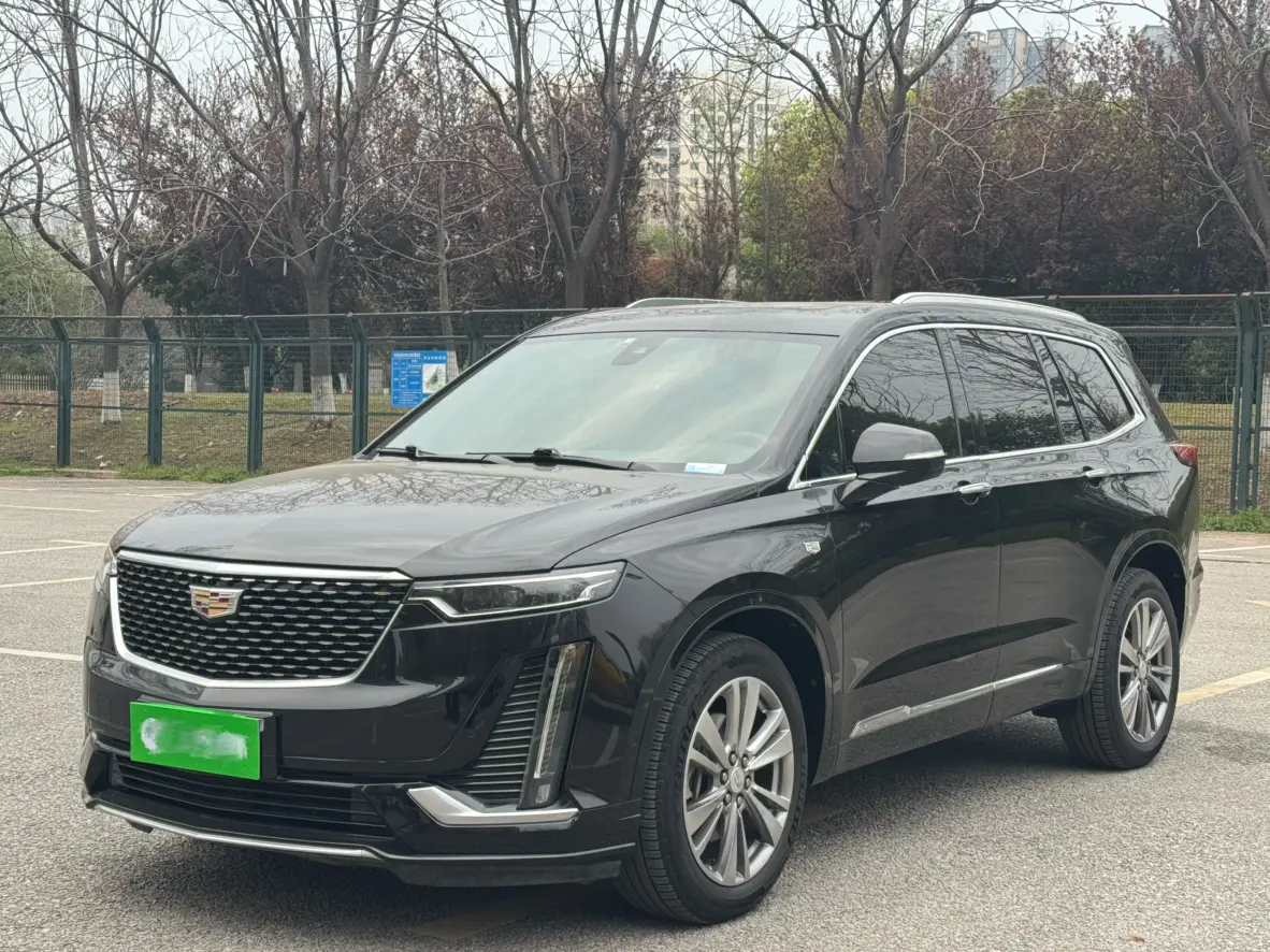 Cadillac XT6