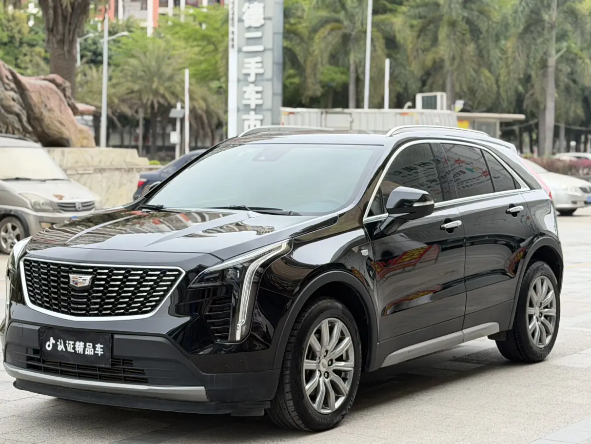 Cadillac XT4