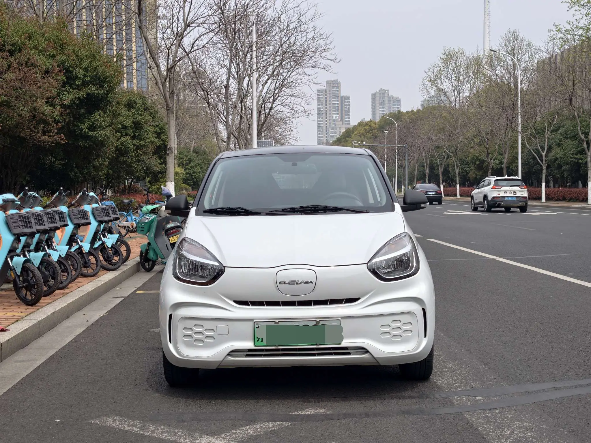 Roewe CLEVER  из Китая